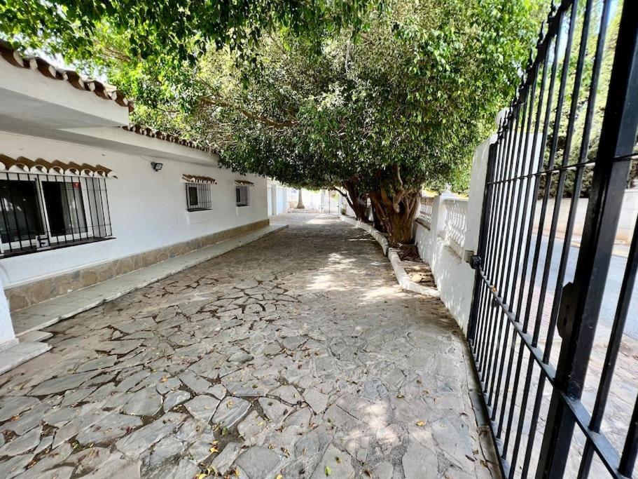 Villa Scenic With Private Pool - Sleeps 8 Mijas Exterior foto